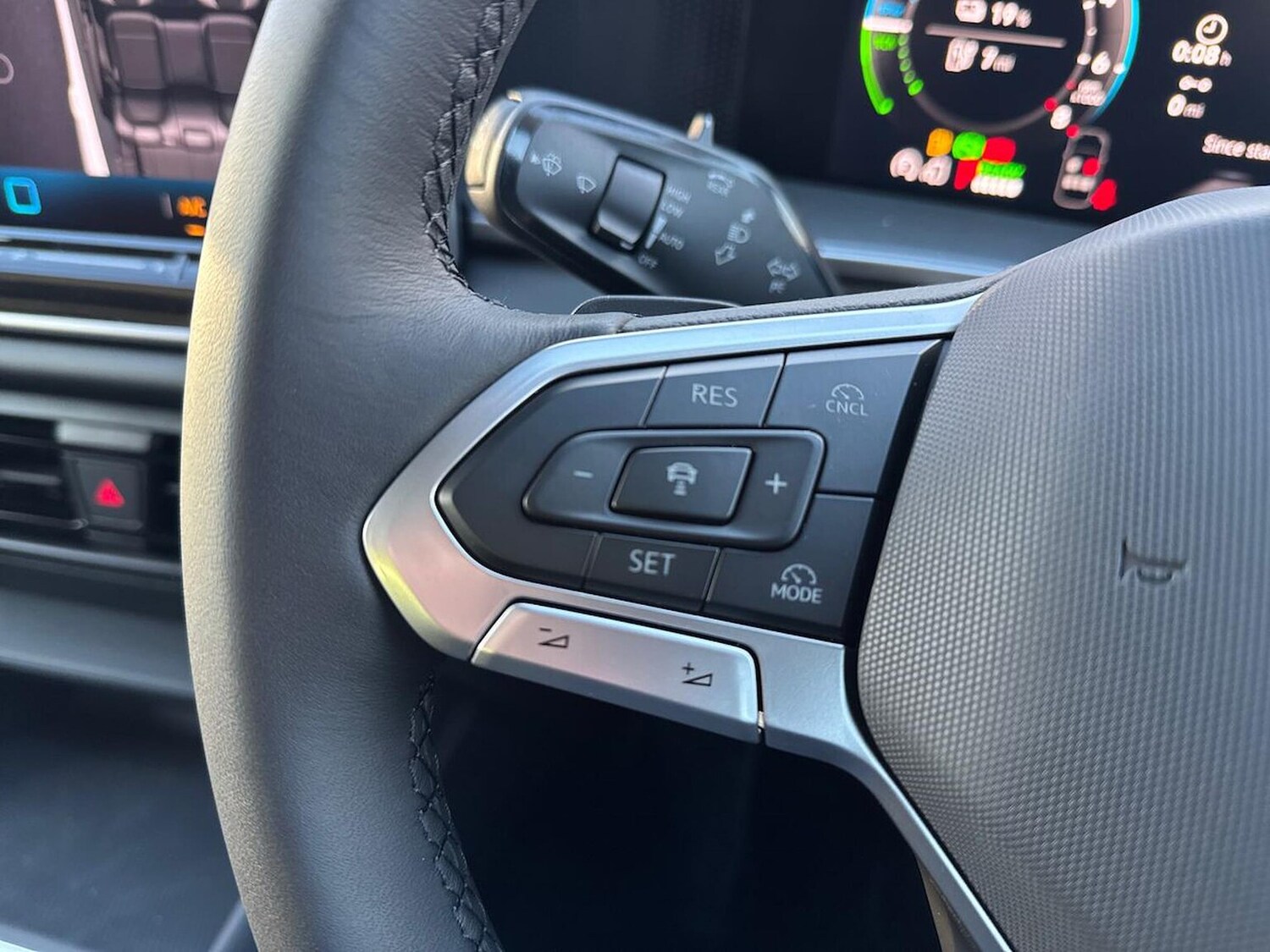 Used Volkswagen Touran 2025 for sale - 77488836: Photo 27