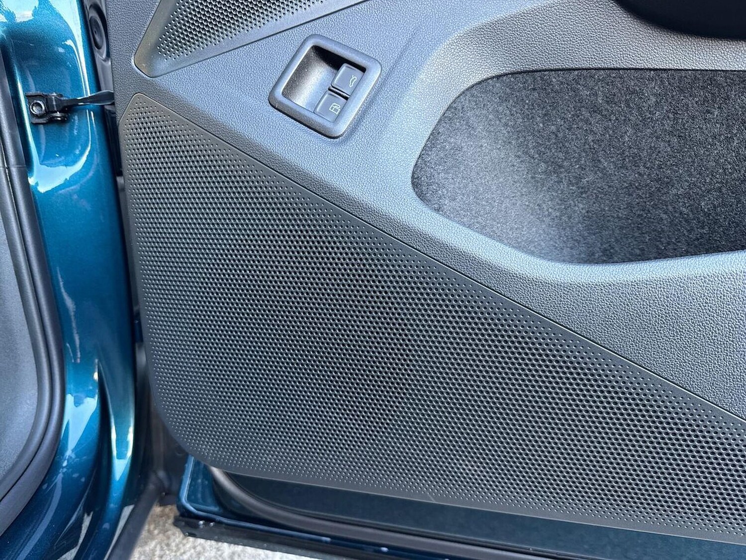 Used Volkswagen Touran 2025 for sale - 77488836: Photo 31