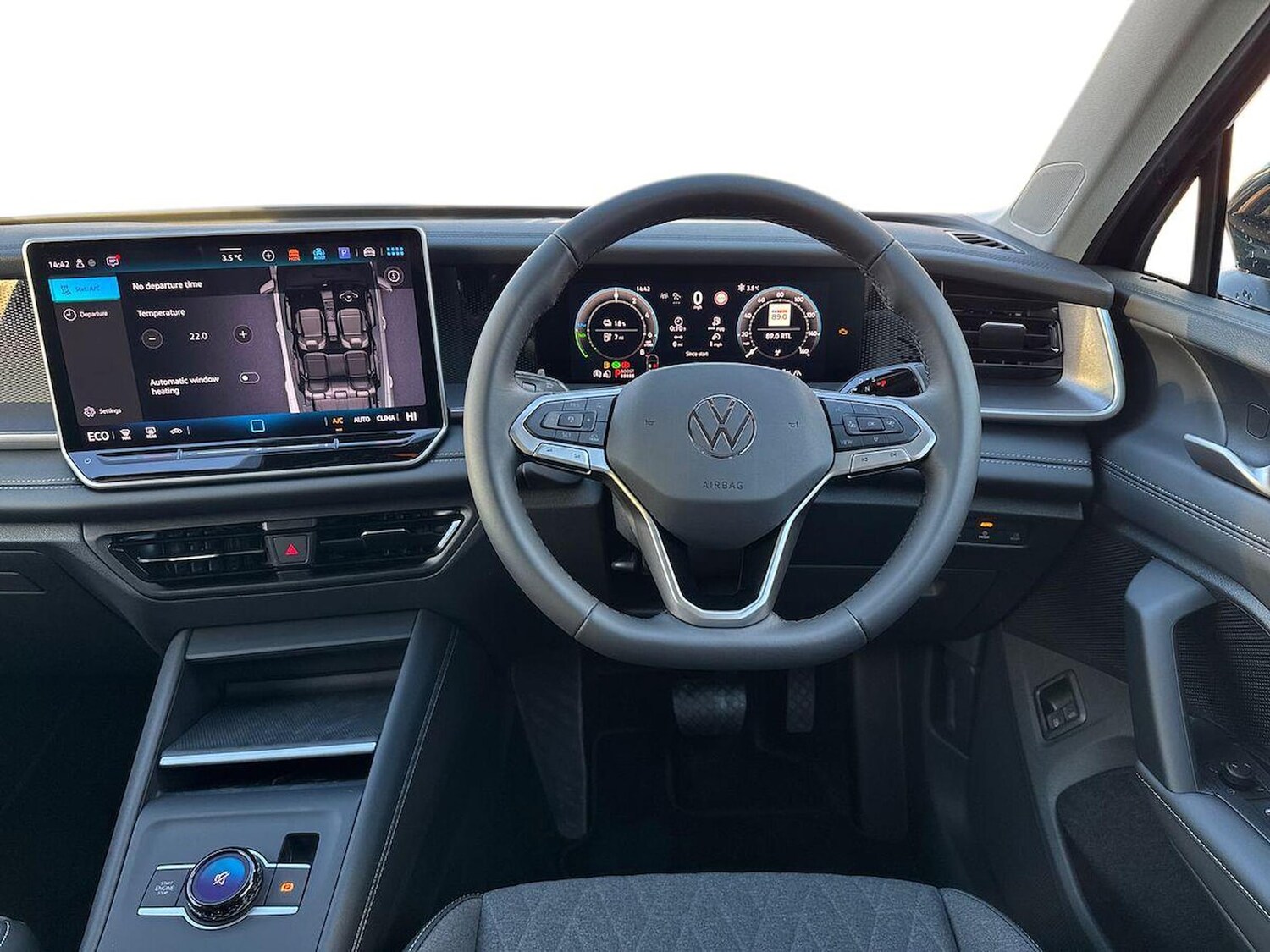 Used Volkswagen Touran 2025 for sale - 77488836: Photo 9