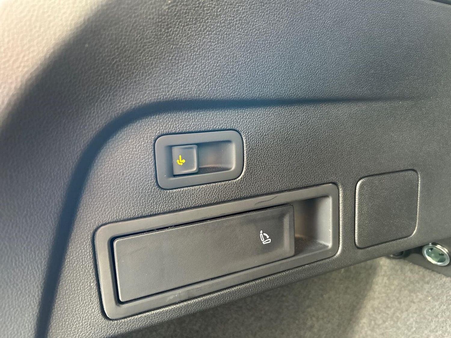 Used Volkswagen Tiguan Allspace 2025 for sale - 76357943: Photo 32