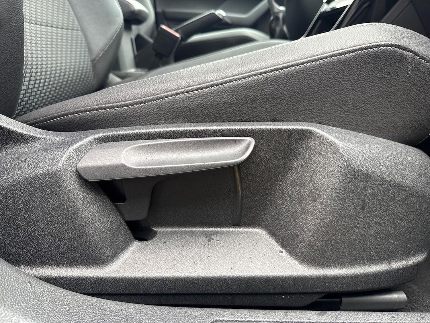 Used Volkswagen T-Cross 2020 for sale - 77488926: Photo 30