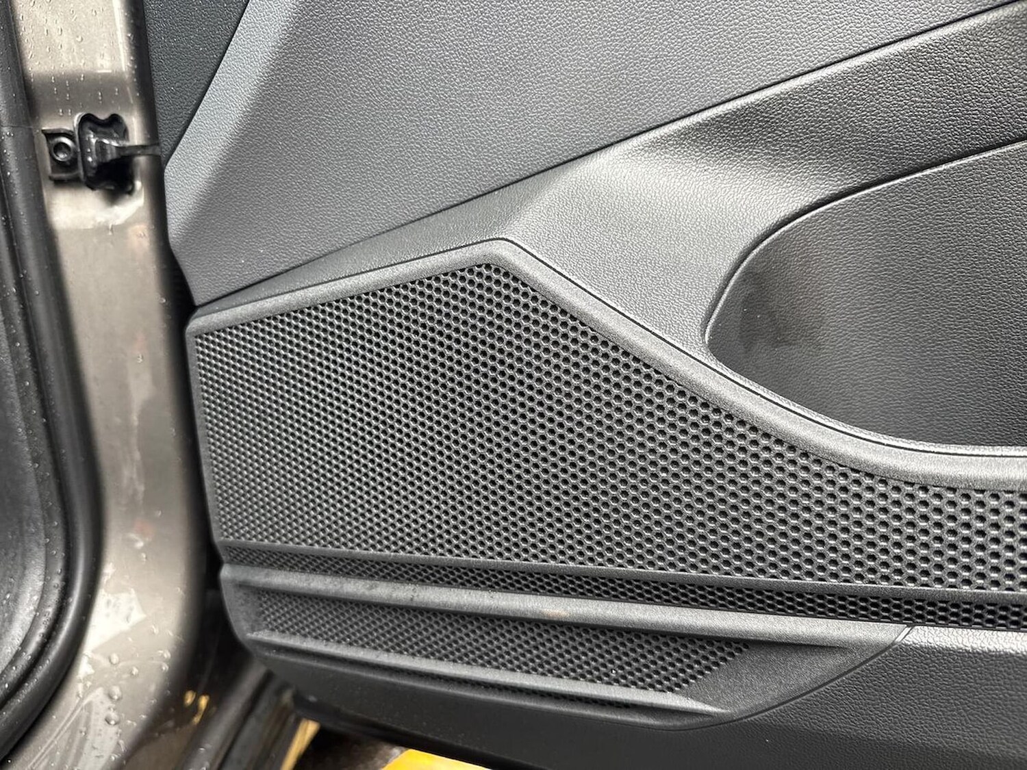 Used Volkswagen T-Cross 2020 for sale - 77488926: Photo 31