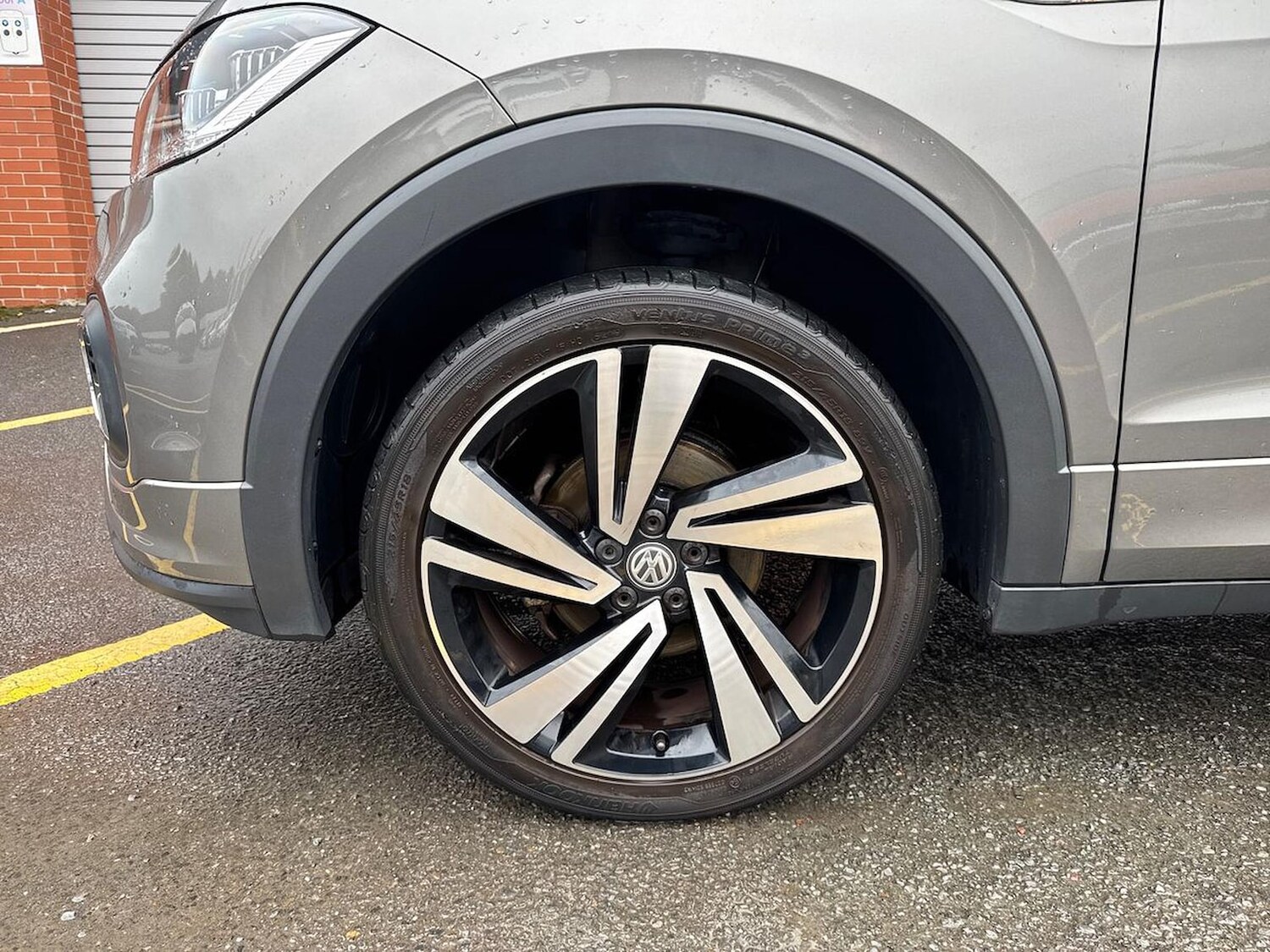 Used Volkswagen T-Cross 2020 for sale - 77488926: Photo 6