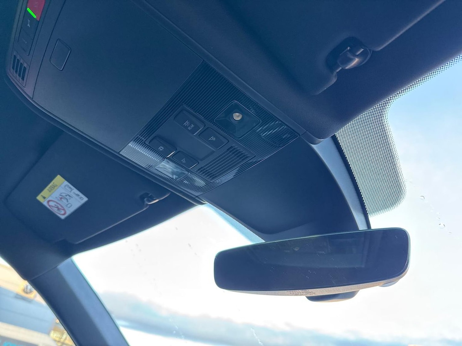 Used Volkswagen Tiguan 2023 for sale - 76758888: Photo 14