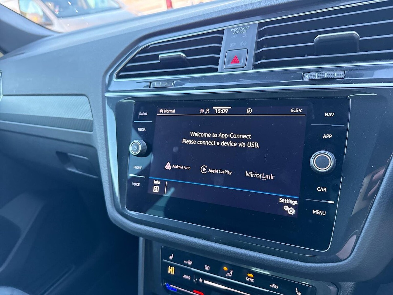 Used Volkswagen Tiguan 2023 for sale - 76758888: Photo 25