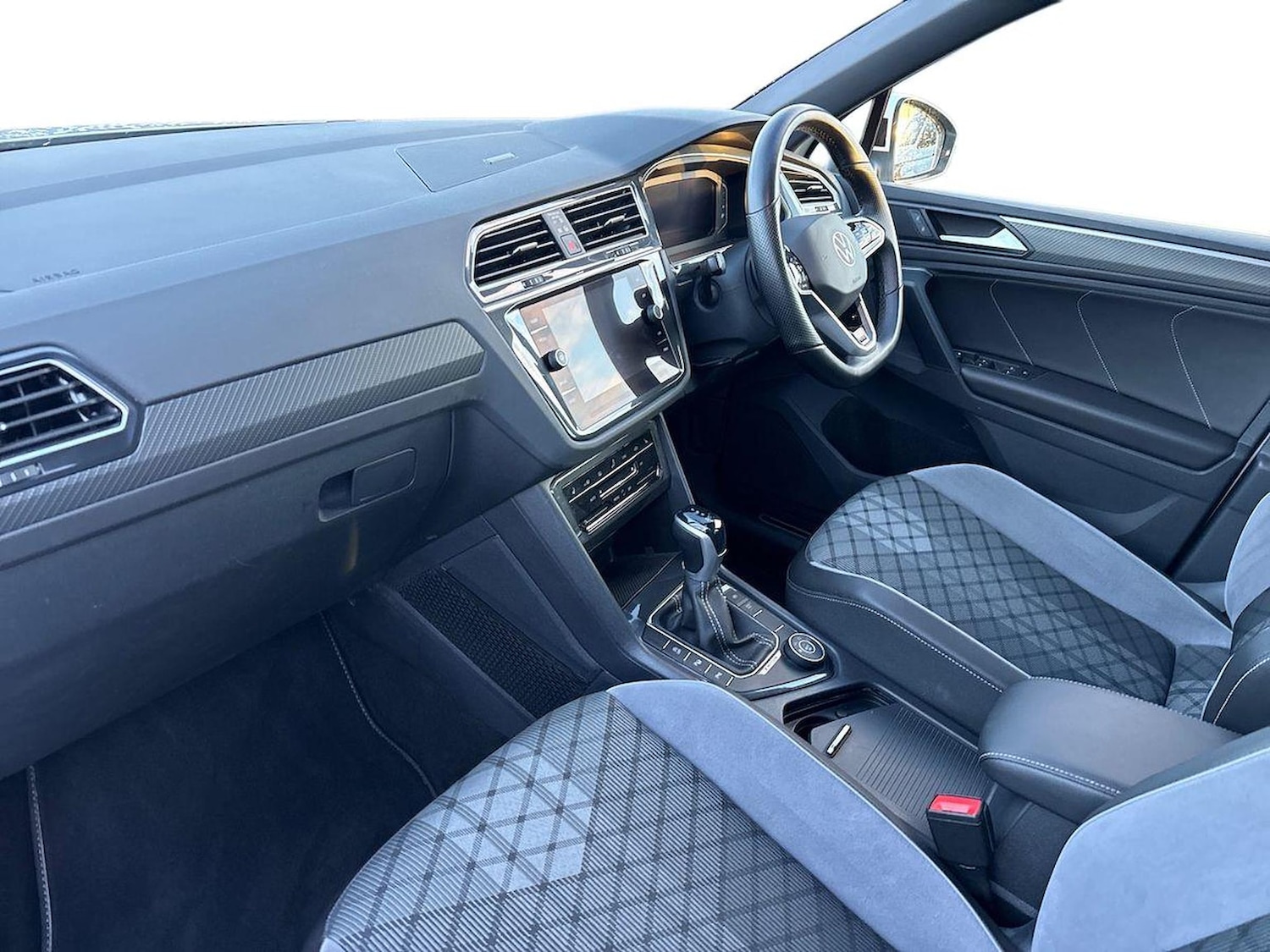 Used Volkswagen Tiguan 2023 for sale - 76758888: Photo 7