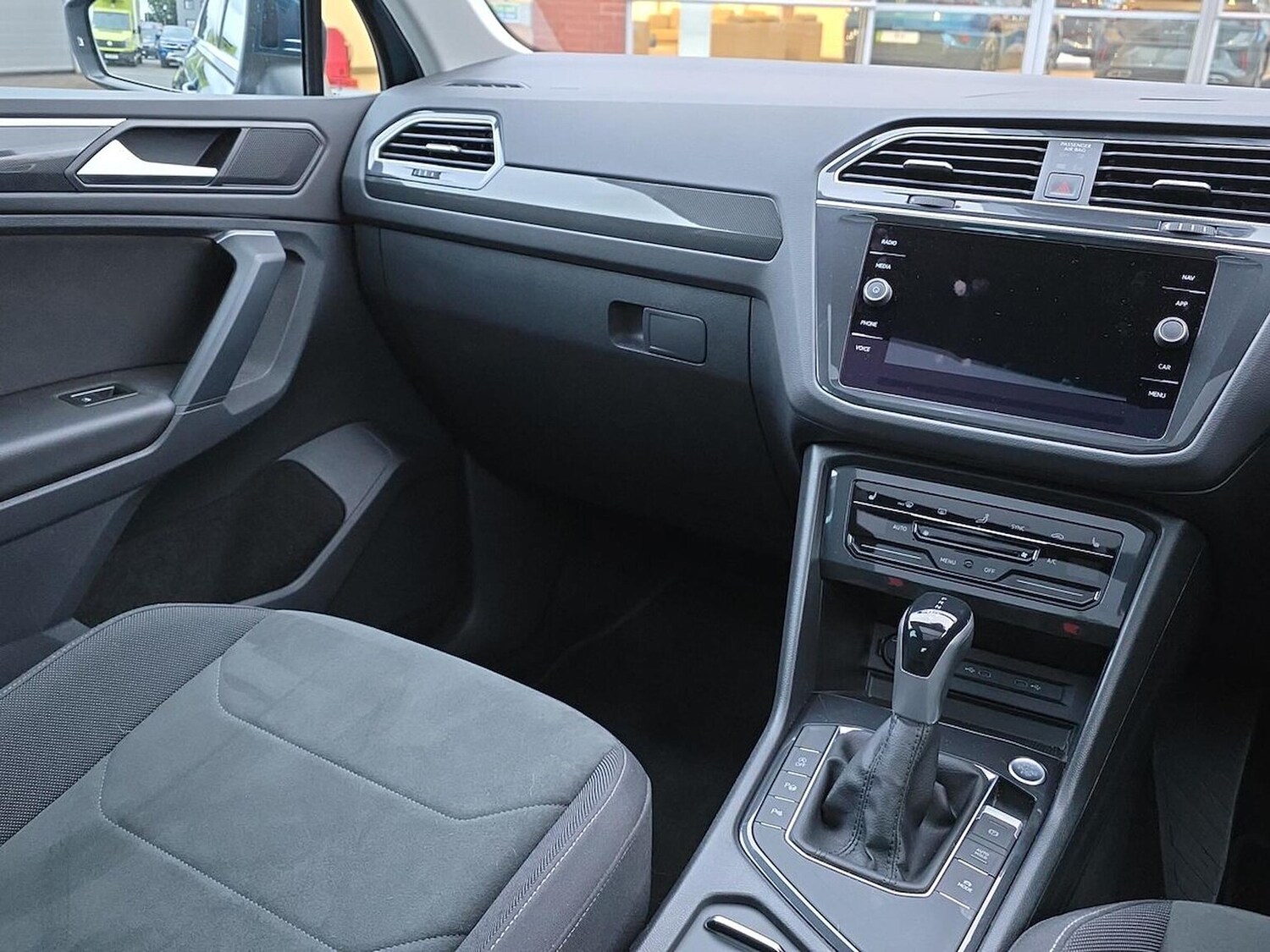 Used Volkswagen Tiguan 2023 for sale - 76127163: Photo 13
