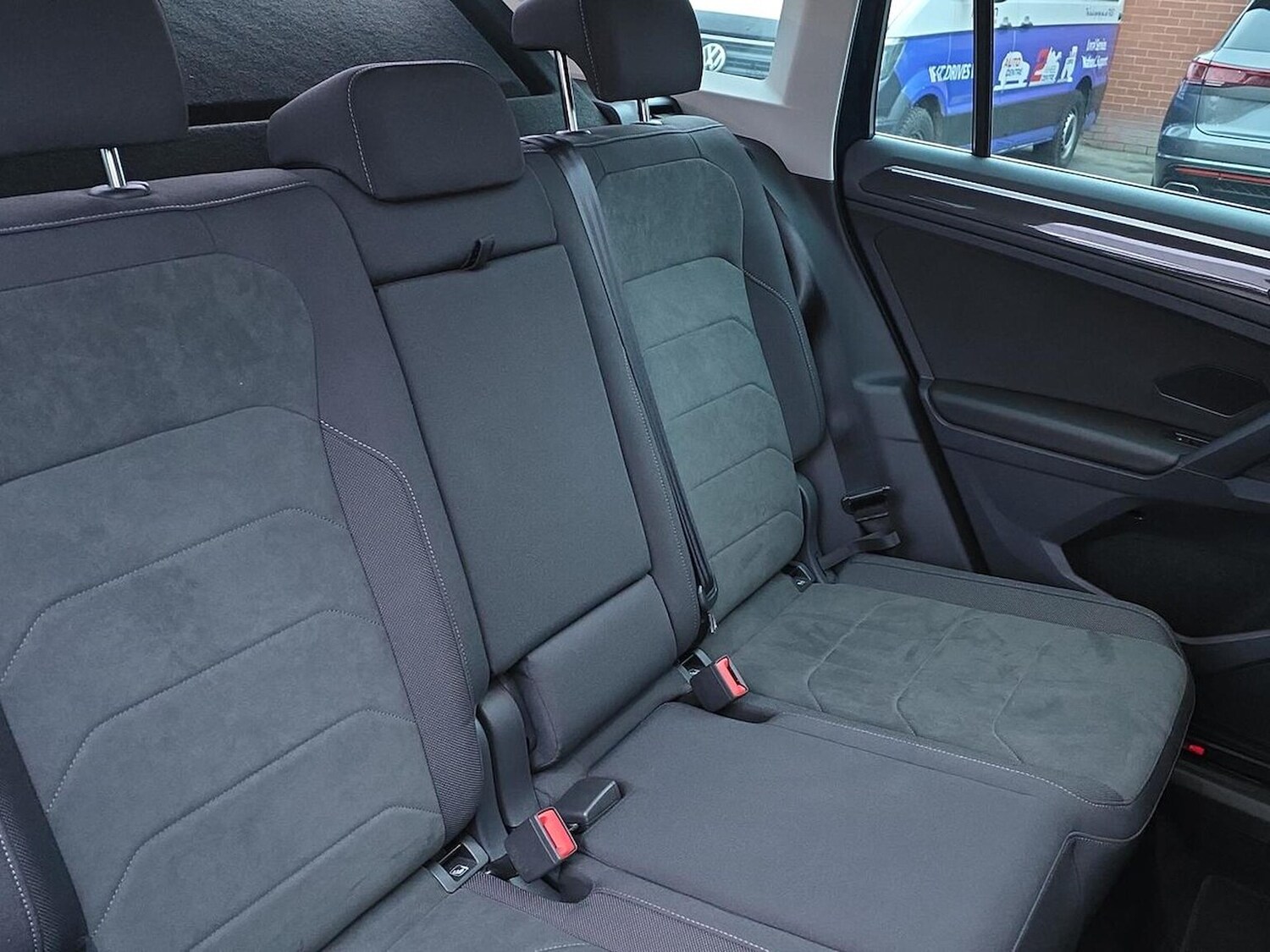 Used Volkswagen Tiguan 2023 for sale - 76127163: Photo 16