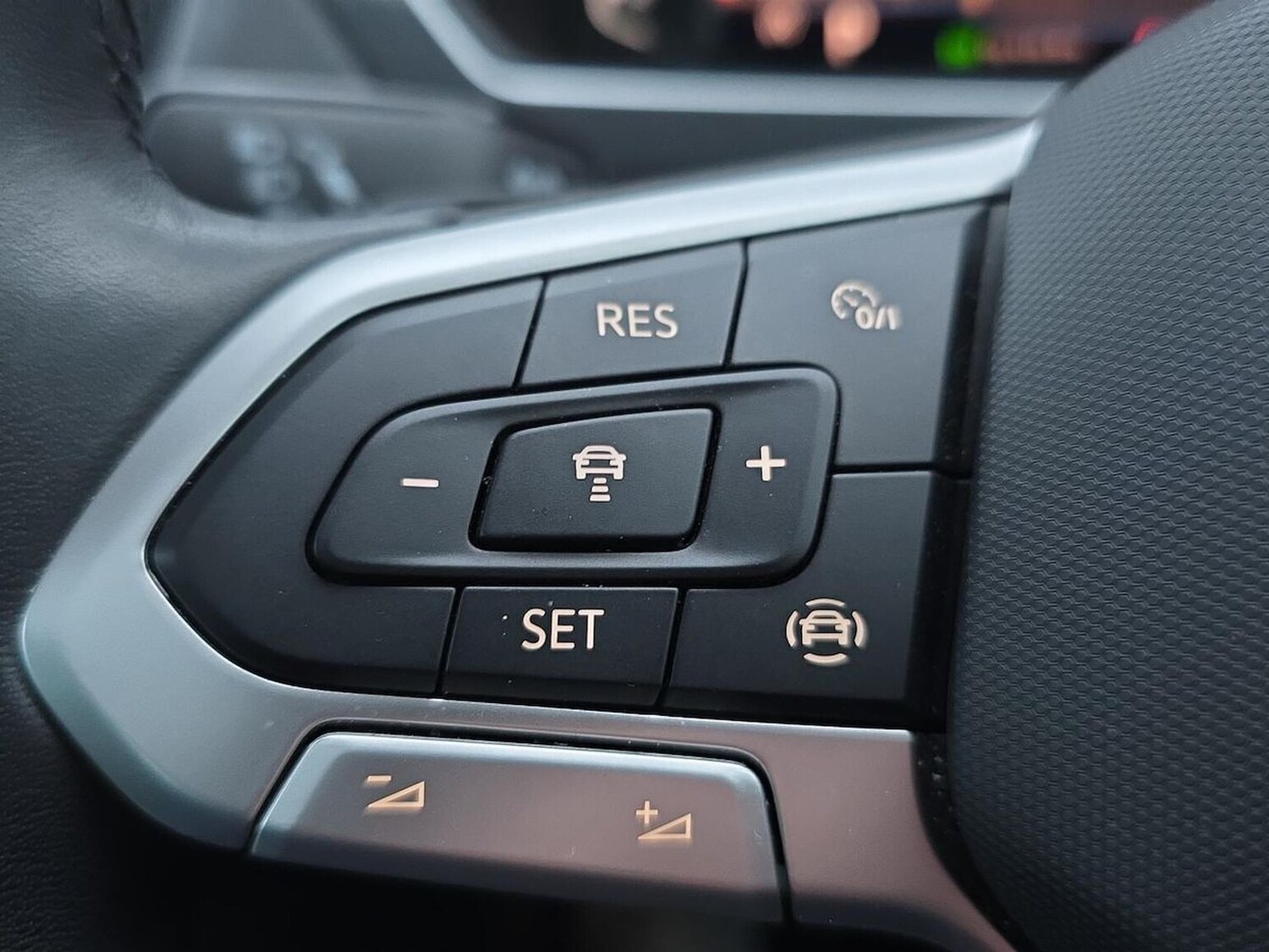 Used Volkswagen Tiguan 2023 for sale - 76127163: Photo 26