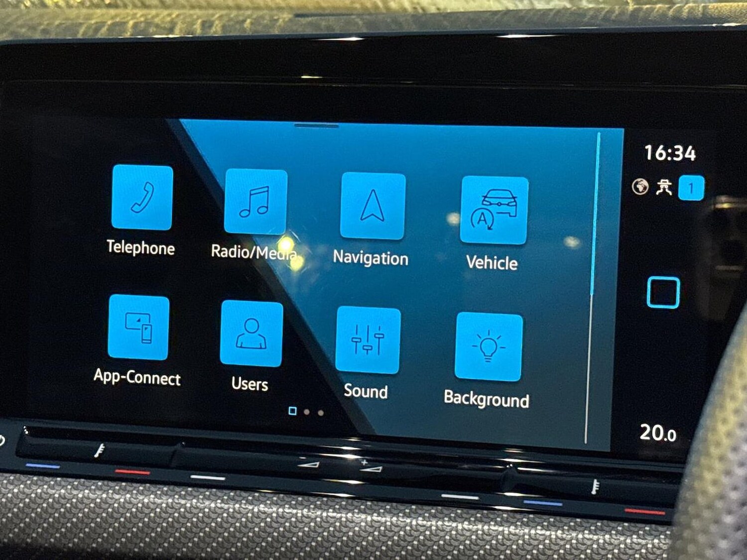 Used Volkswagen Golf 2024 for sale - 76531369: Photo 25