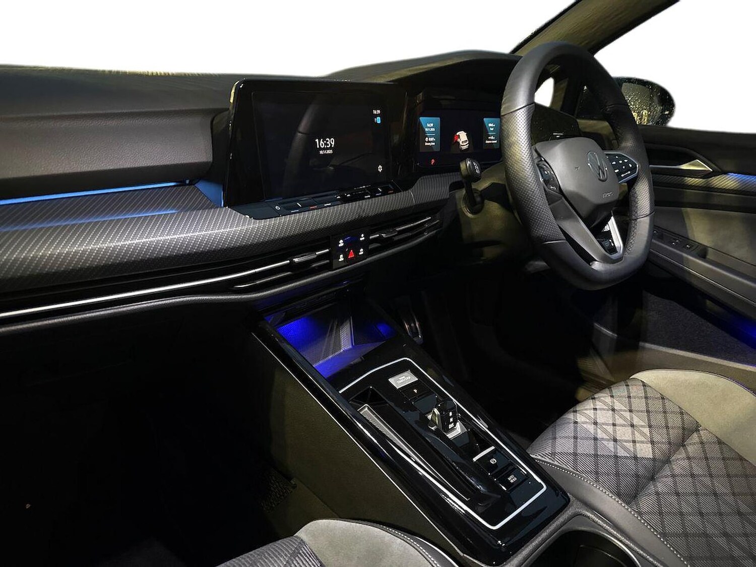 Used Volkswagen Golf 2024 for sale - 76531369: Photo 7