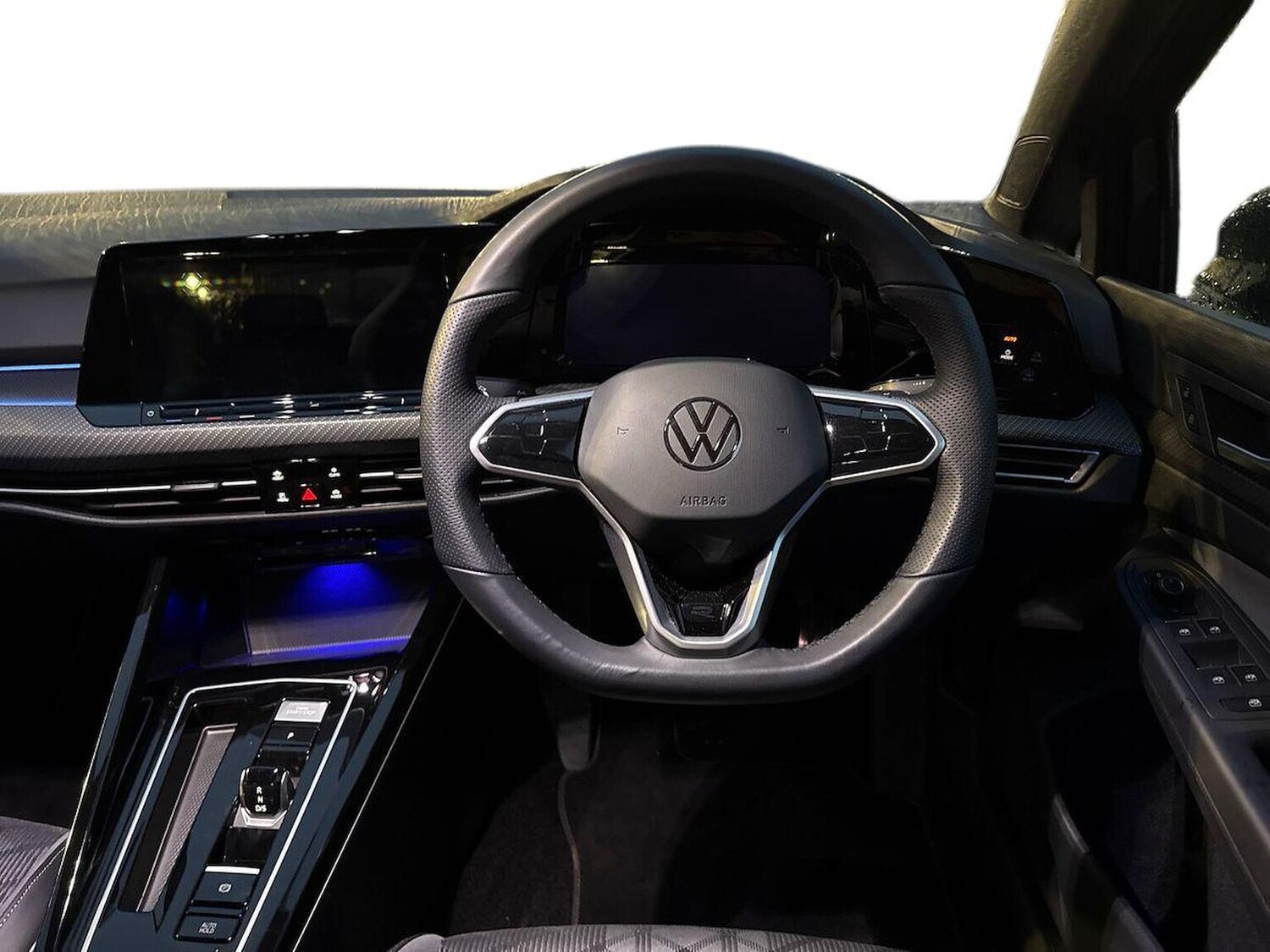 Used Volkswagen Golf 2024 for sale - 76531369: Photo 9