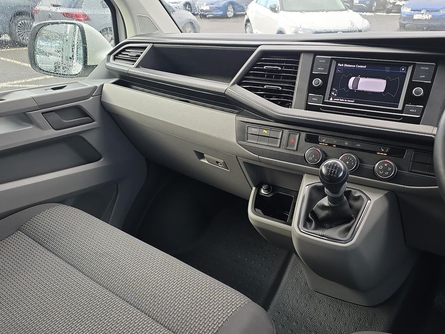 Used Volkswagen Transporter 2024 for sale - 76444498: Photo 13