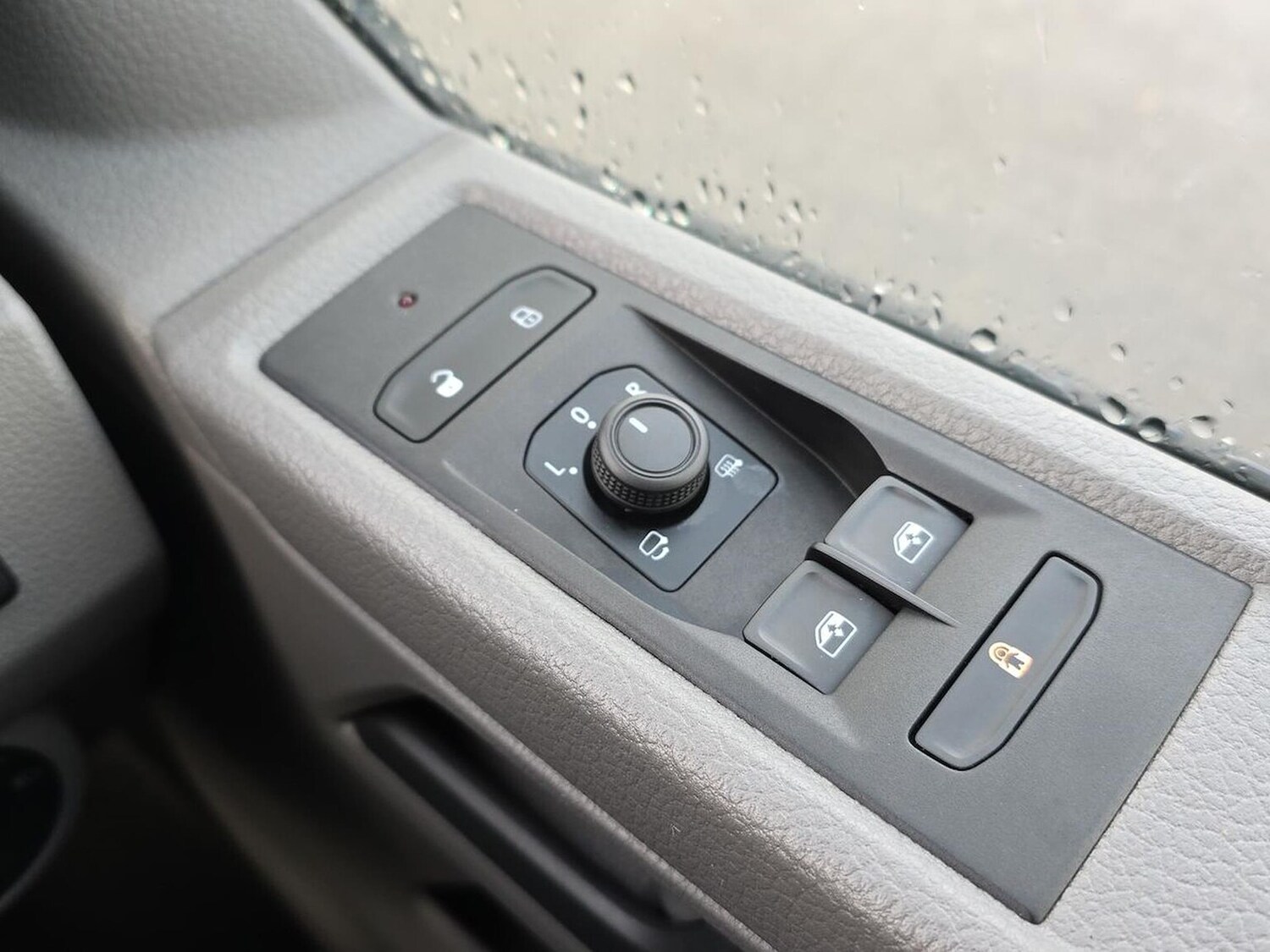 Used Volkswagen Transporter 2024 for sale - 76444498: Photo 21