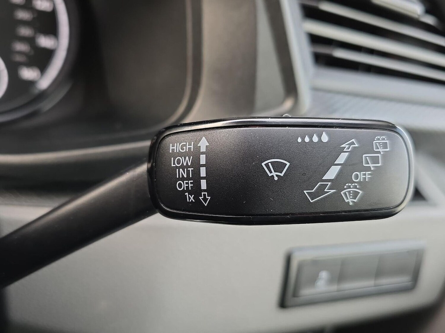 Used Volkswagen Transporter 2024 for sale - 76444498: Photo 26