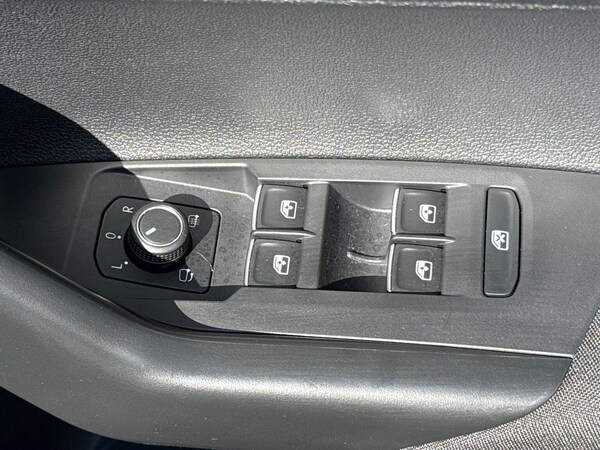 Used Volkswagen Taigo 2023 for sale - 75550362: Photo 21
