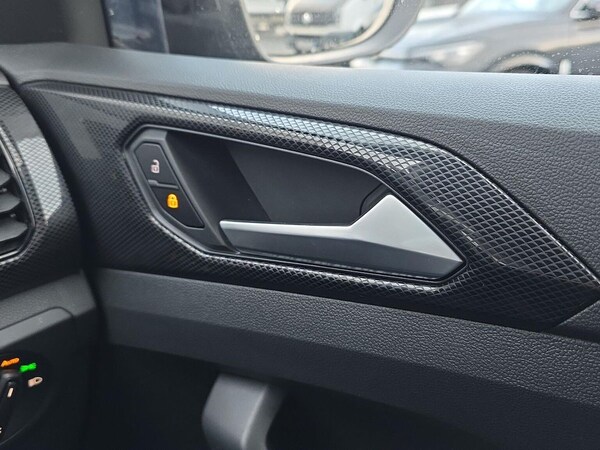 Used Volkswagen T-Cross 2025 for sale - 76249382: Photo 21