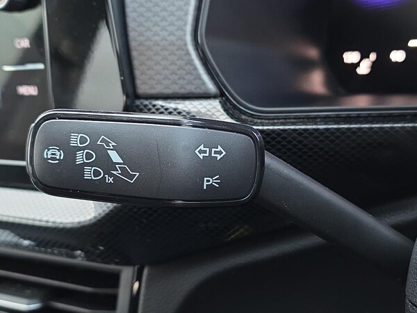 Used Volkswagen T-Cross 2025 for sale - 76249382: Photo 28