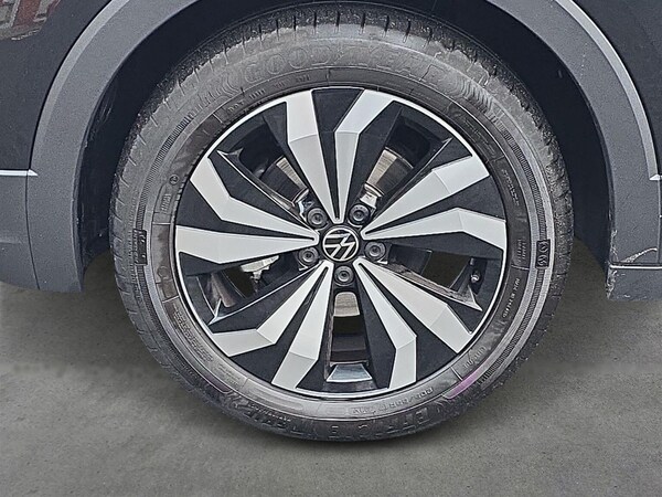 Used Volkswagen T-Cross 2025 for sale - 76249382: Photo 6