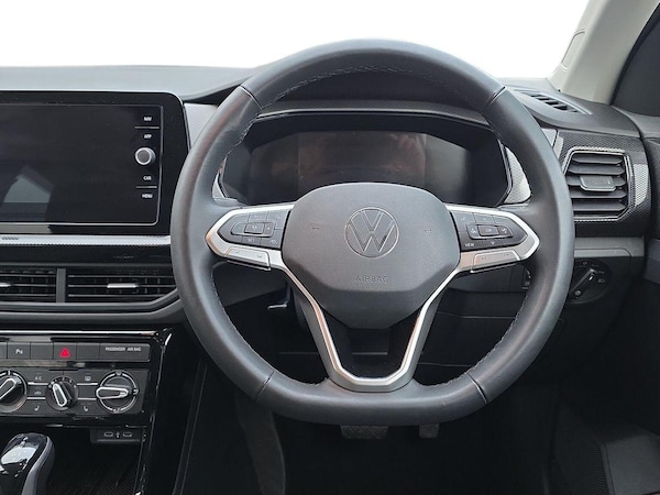 Used Volkswagen T-Cross 2025 for sale - 76249382: Photo 9