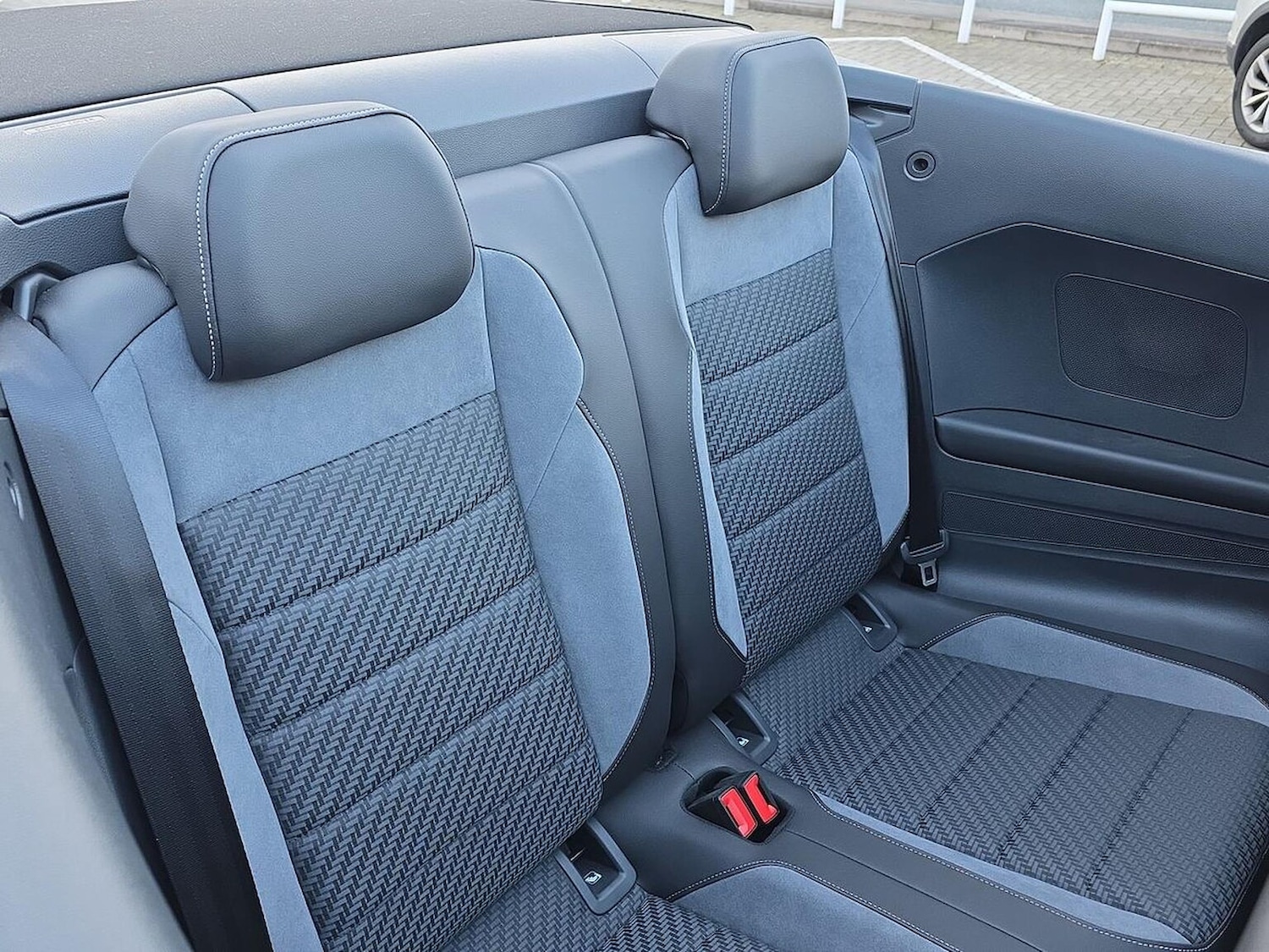 Used Volkswagen T-Roc 2025 for sale - 76129010: Photo 16