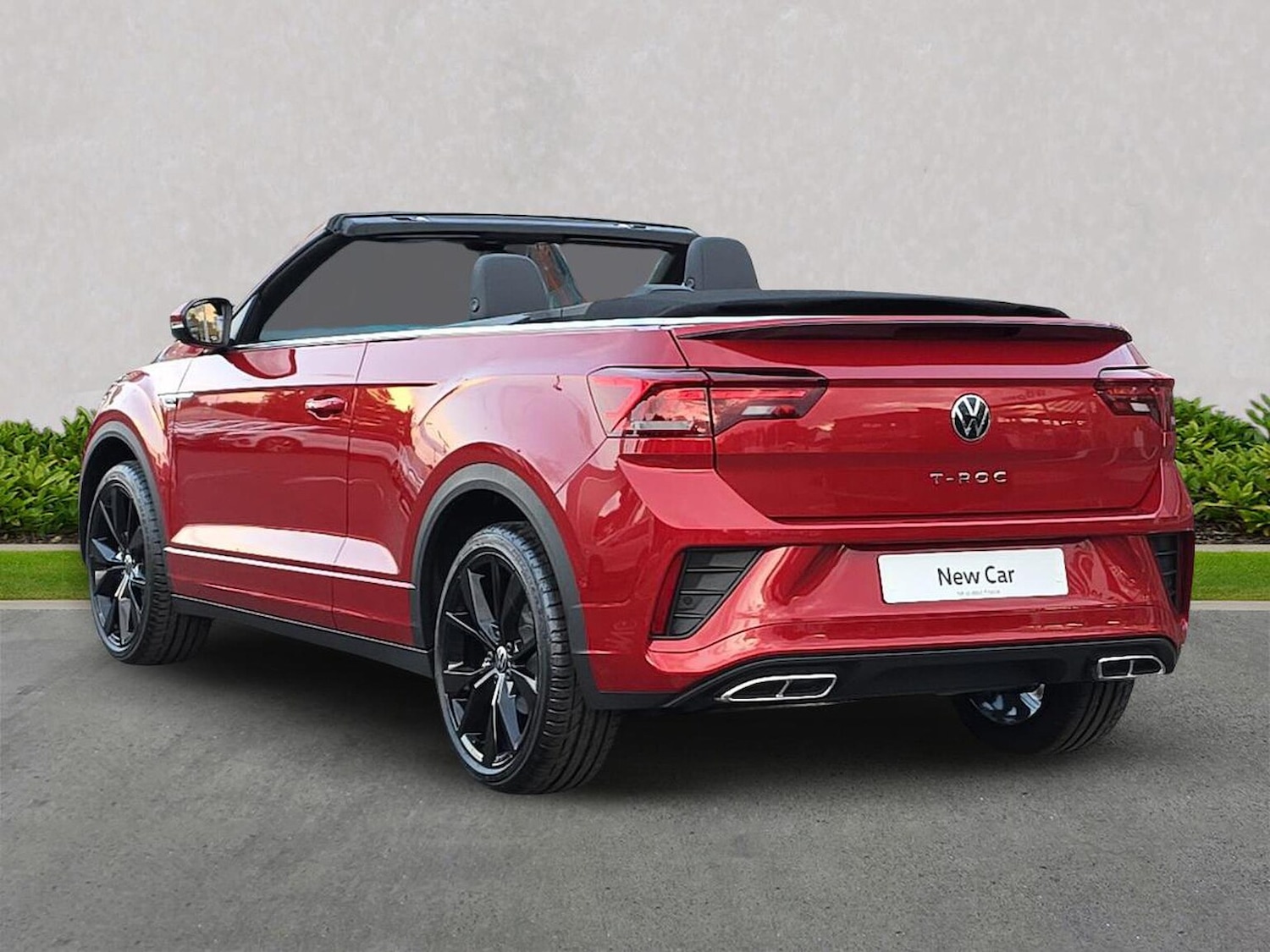 Used Volkswagen T-Roc 2025 for sale - 76129010: Photo 2