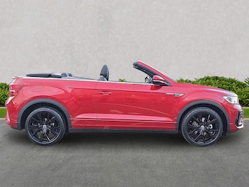 Used Volkswagen T-Roc 2025 for sale - 76129010: Photo 3