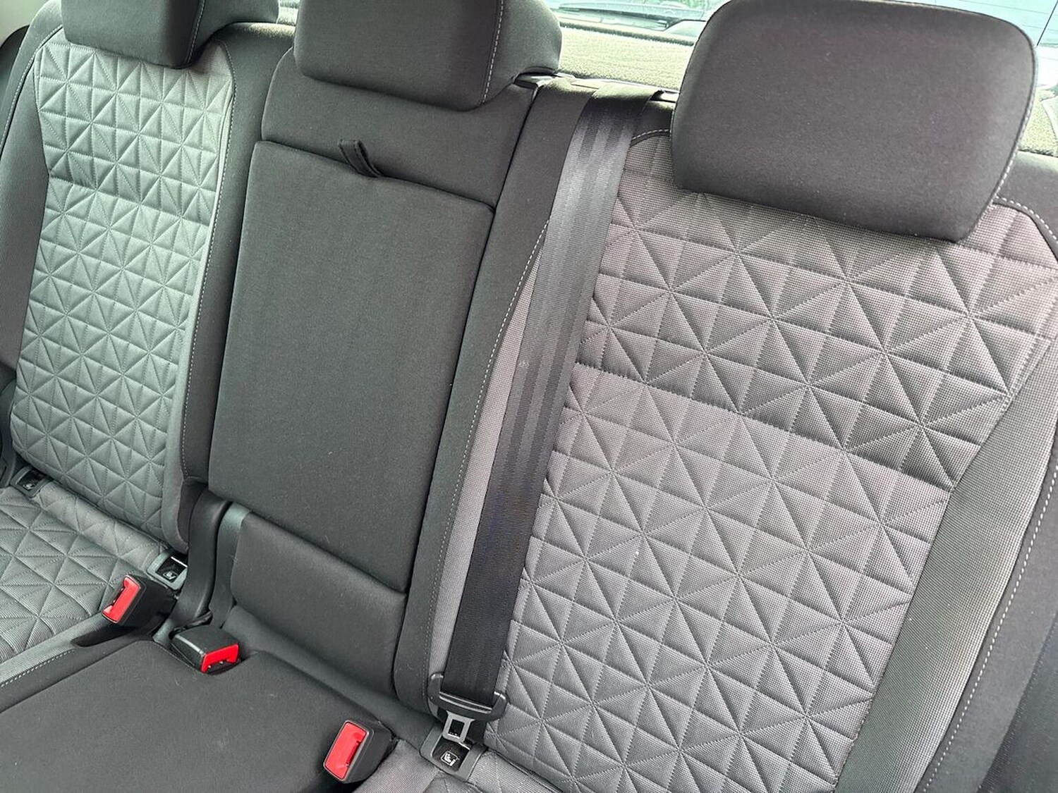 Used Volkswagen Tiguan 2021 for sale - 76107128: Photo 16