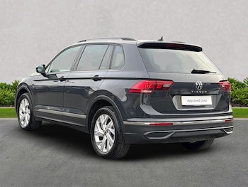 Used Volkswagen Tiguan 2021 for sale - 76107128: Photo 2