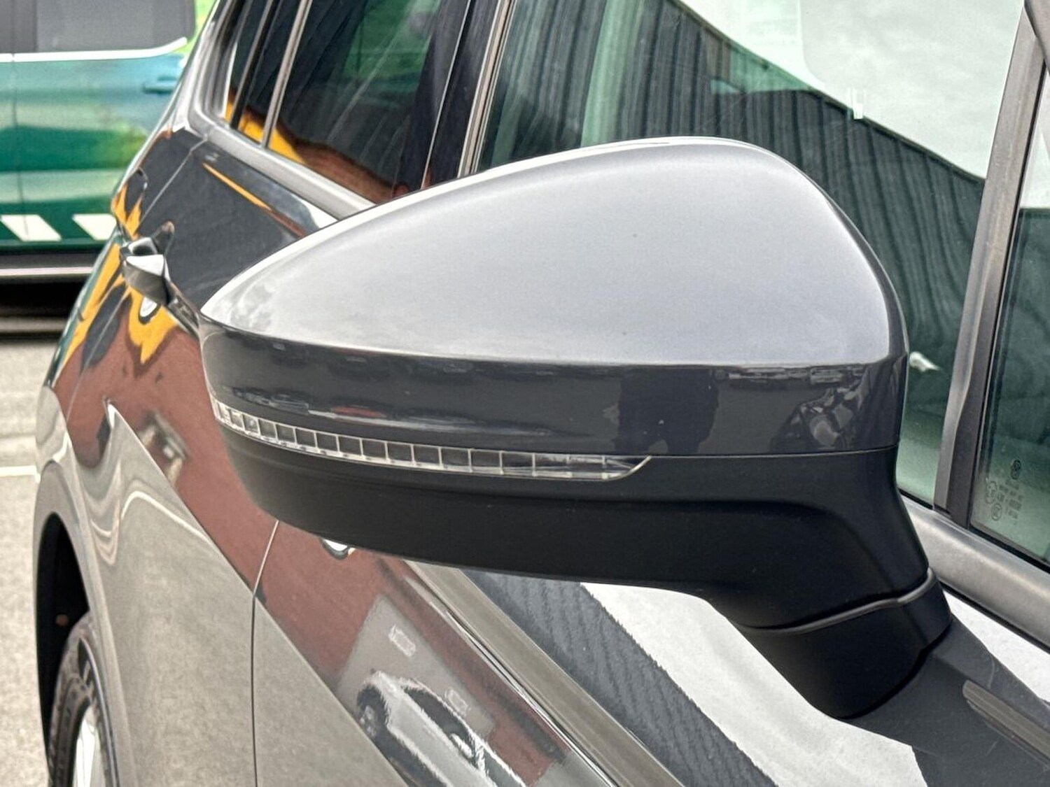 Used Volkswagen Tiguan 2021 for sale - 76107128: Photo 34