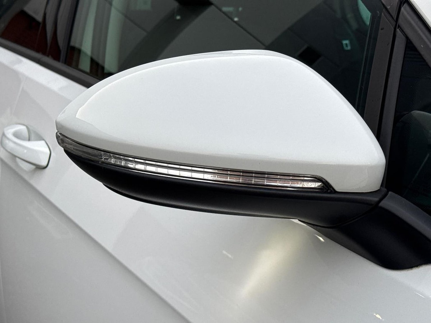 Used Volkswagen Golf 2017 for sale - 76848745: Photo 34