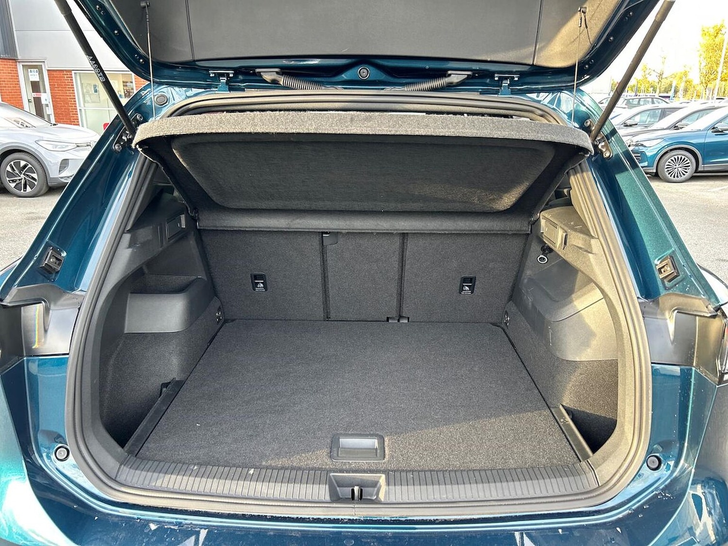 Used Volkswagen Tiguan 2025 for sale - 76357937: Photo 17