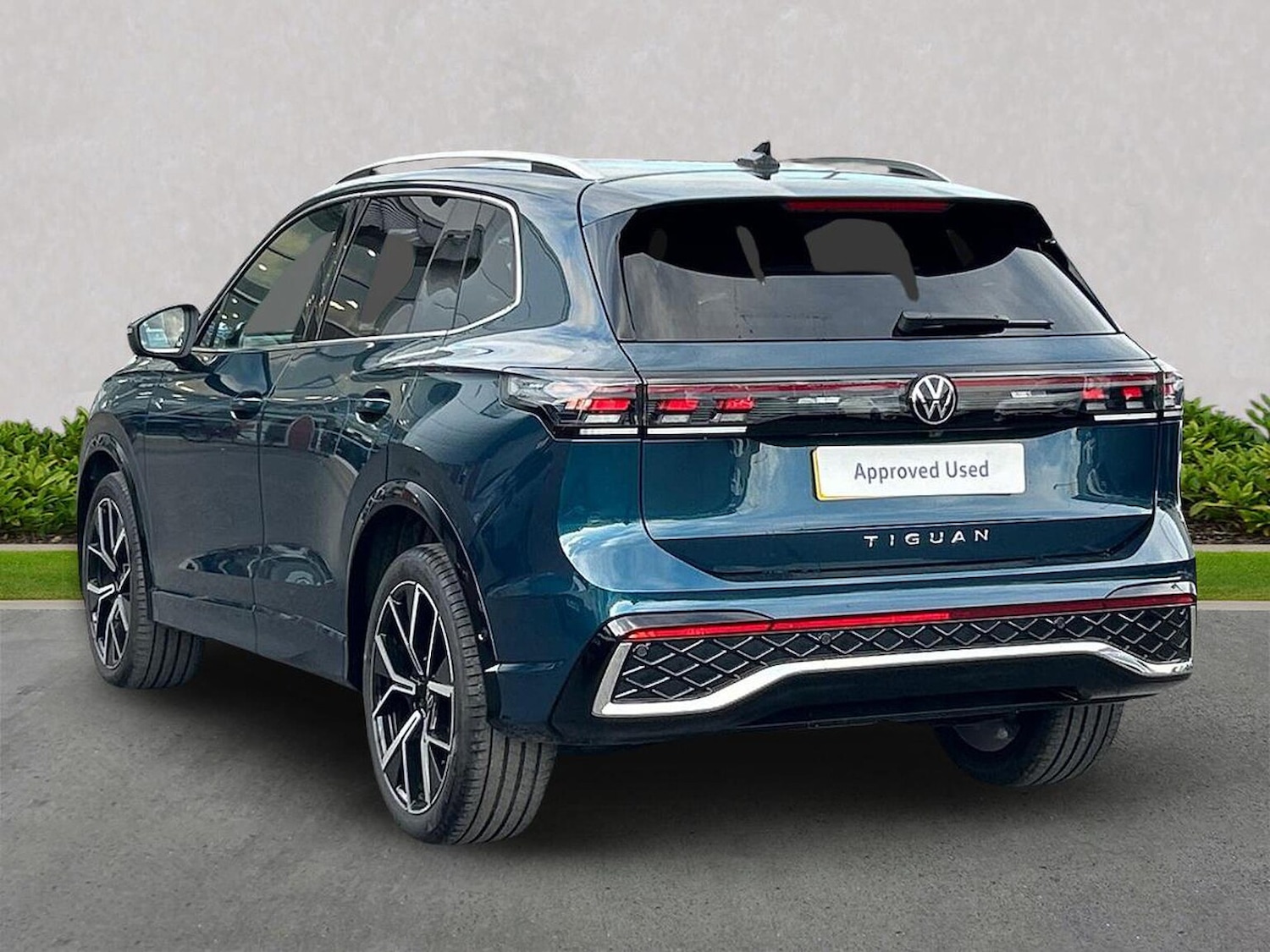 Used Volkswagen Tiguan 2025 for sale - 76357937: Photo 2