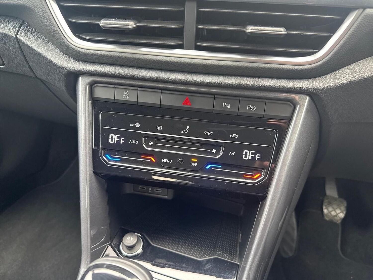 Used Volkswagen T-Roc 2022 for sale - 75983958: Photo 12