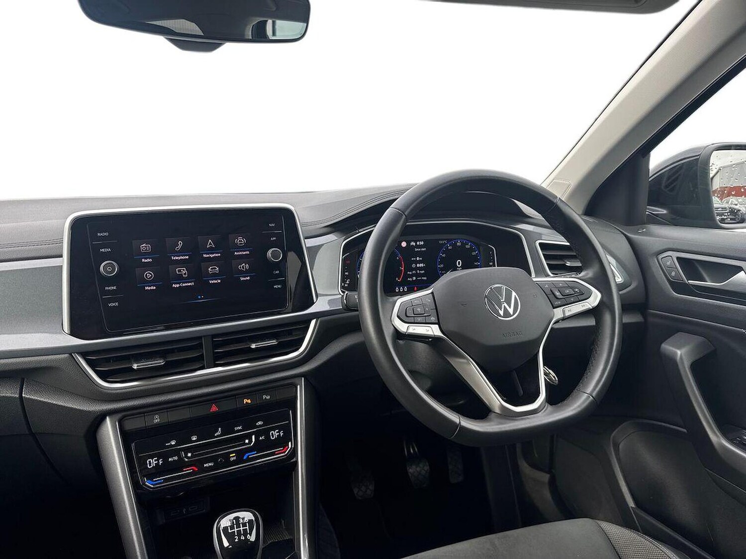 Used Volkswagen T-Roc 2022 for sale - 75983958: Photo 15