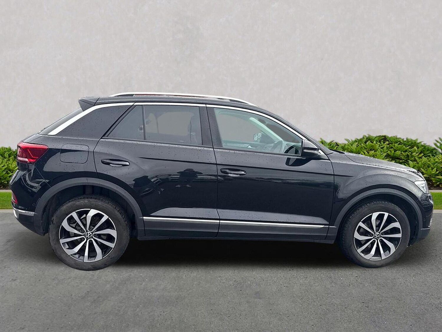 Used Volkswagen T-Roc 2022 for sale - 75983958: Photo 3