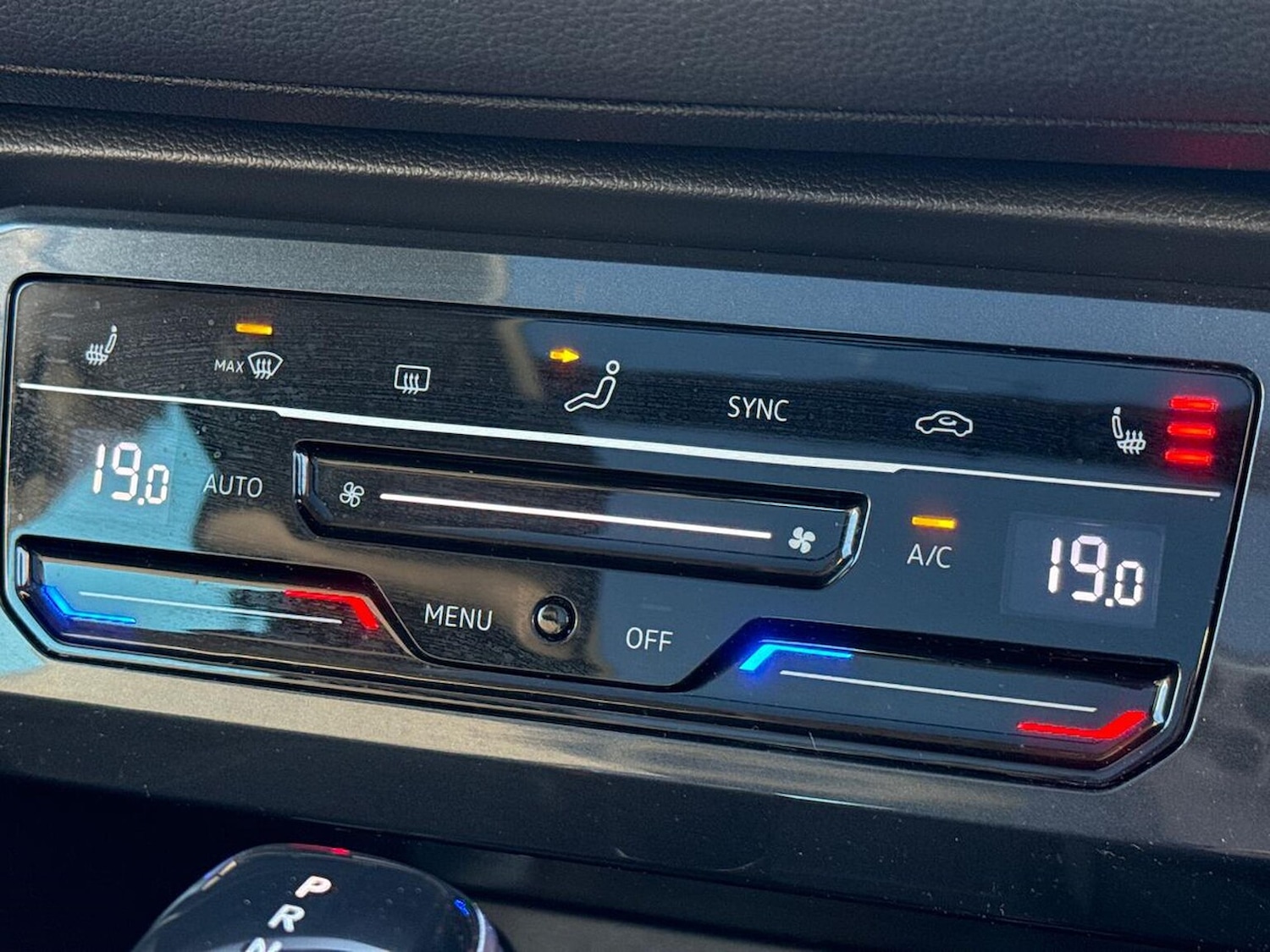 Used Volkswagen Tiguan 2021 for sale - 76618512: Photo 12