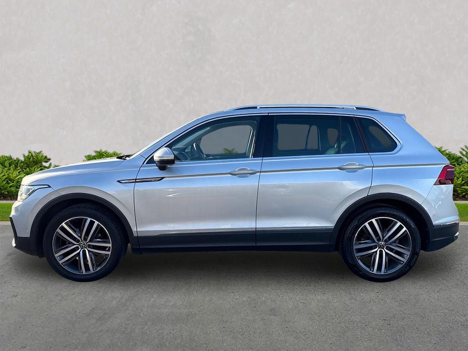 Used Volkswagen Tiguan 2021 for sale - 76618512: Photo 19