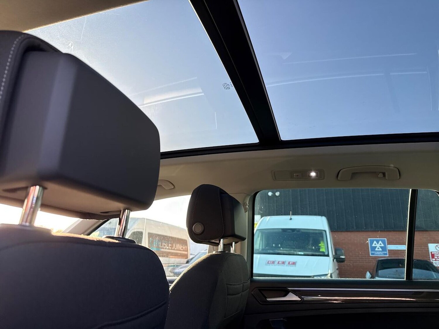 Used Volkswagen Tiguan 2021 for sale - 76618512: Photo 30