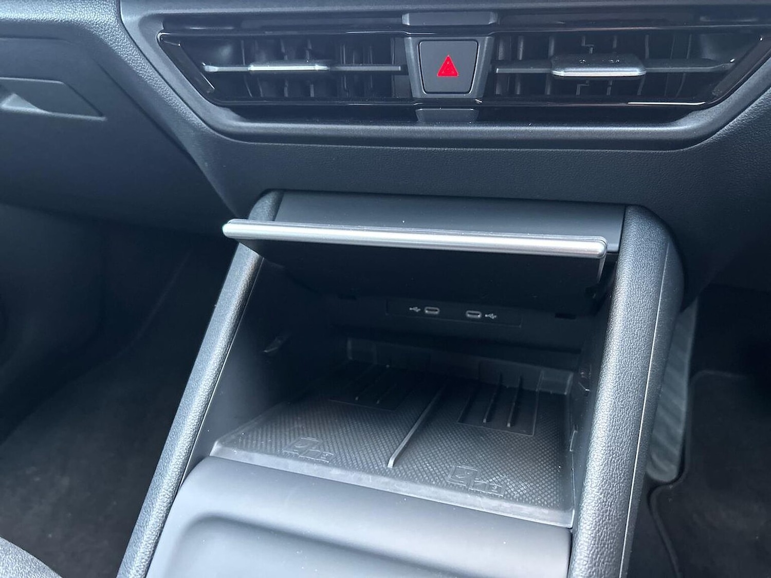 Used Volkswagen Tiguan 2026 for sale - 77802156: Photo 12