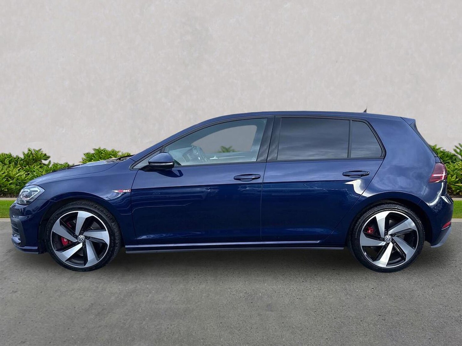 Used Volkswagen Golf 2020 for sale - 76758900: Photo 19