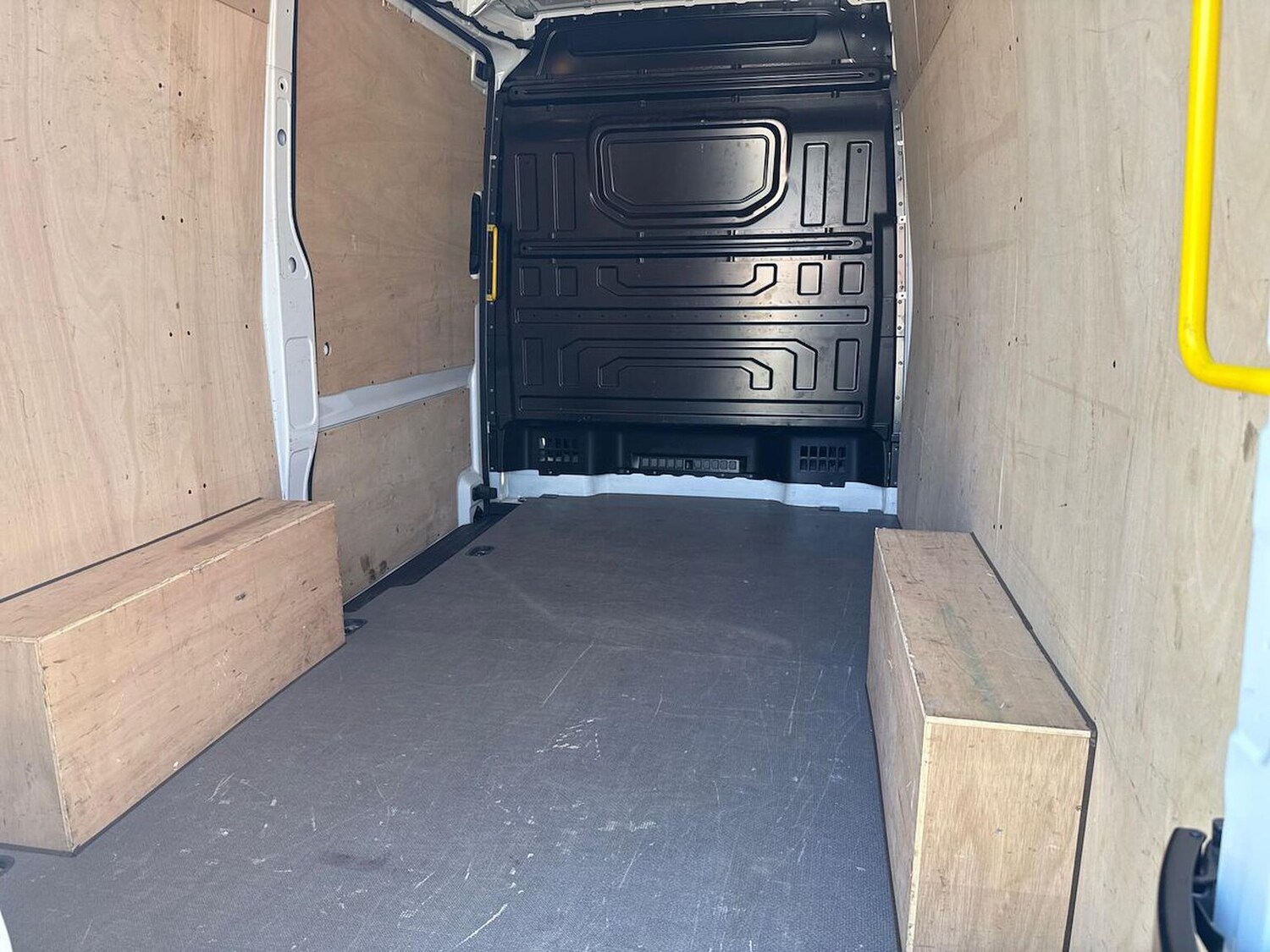 Used Volkswagen Crafter 2024 for sale - 76543055: Photo 17