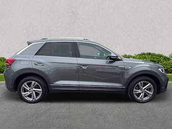 Used Volkswagen T-Roc 2022 for sale - 75673503: Photo