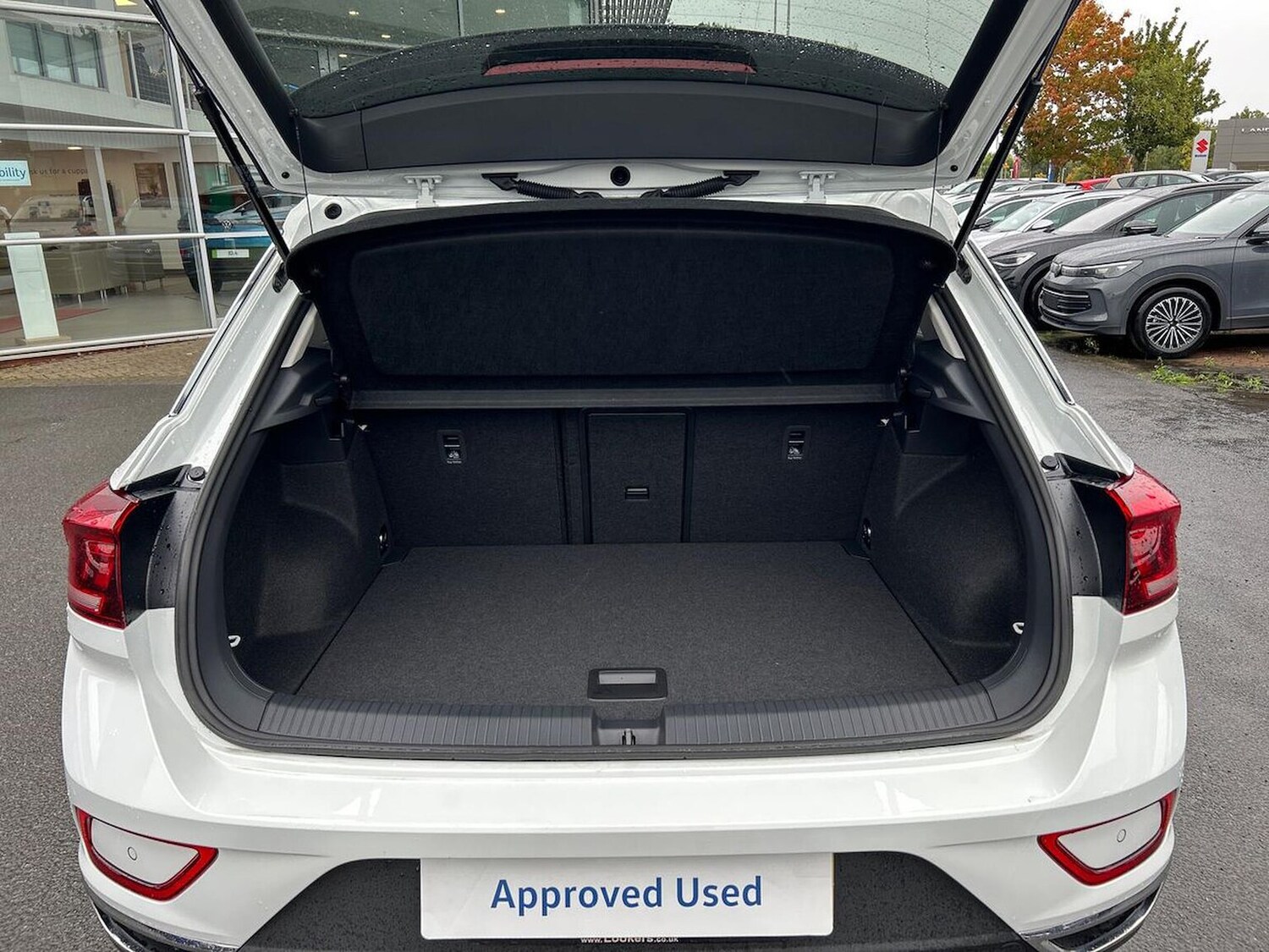 Used Volkswagen T-Roc 2025 for sale - 76129008: Photo 17