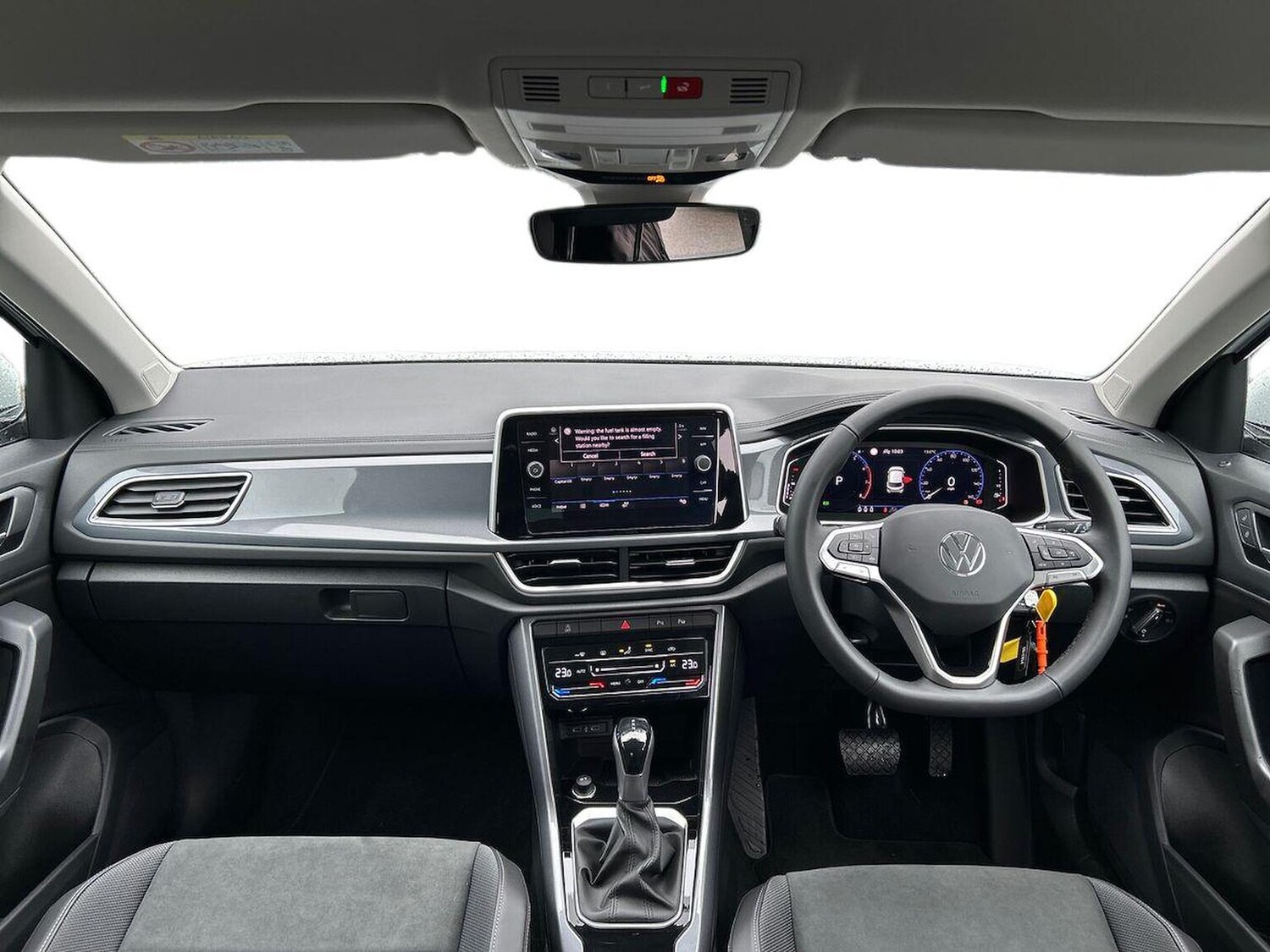 Used Volkswagen T-Roc 2025 for sale - 76129008: Photo 8
