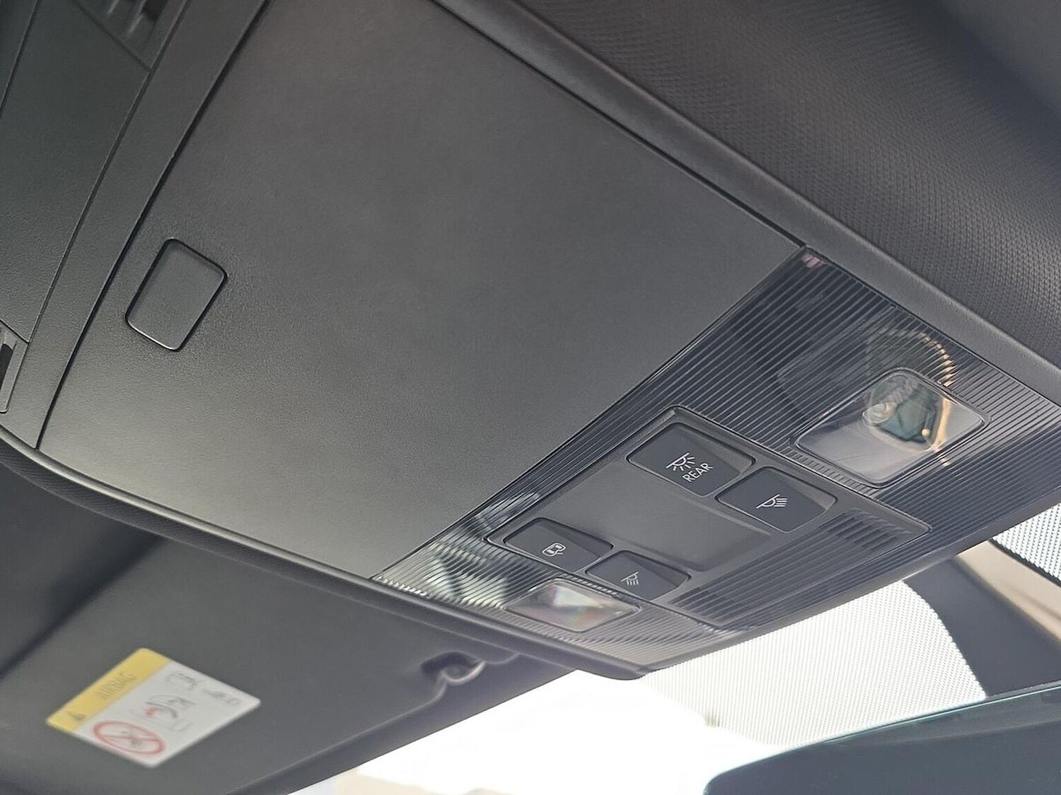 Used Volkswagen Golf 2018 for sale - 76477343: Photo 14