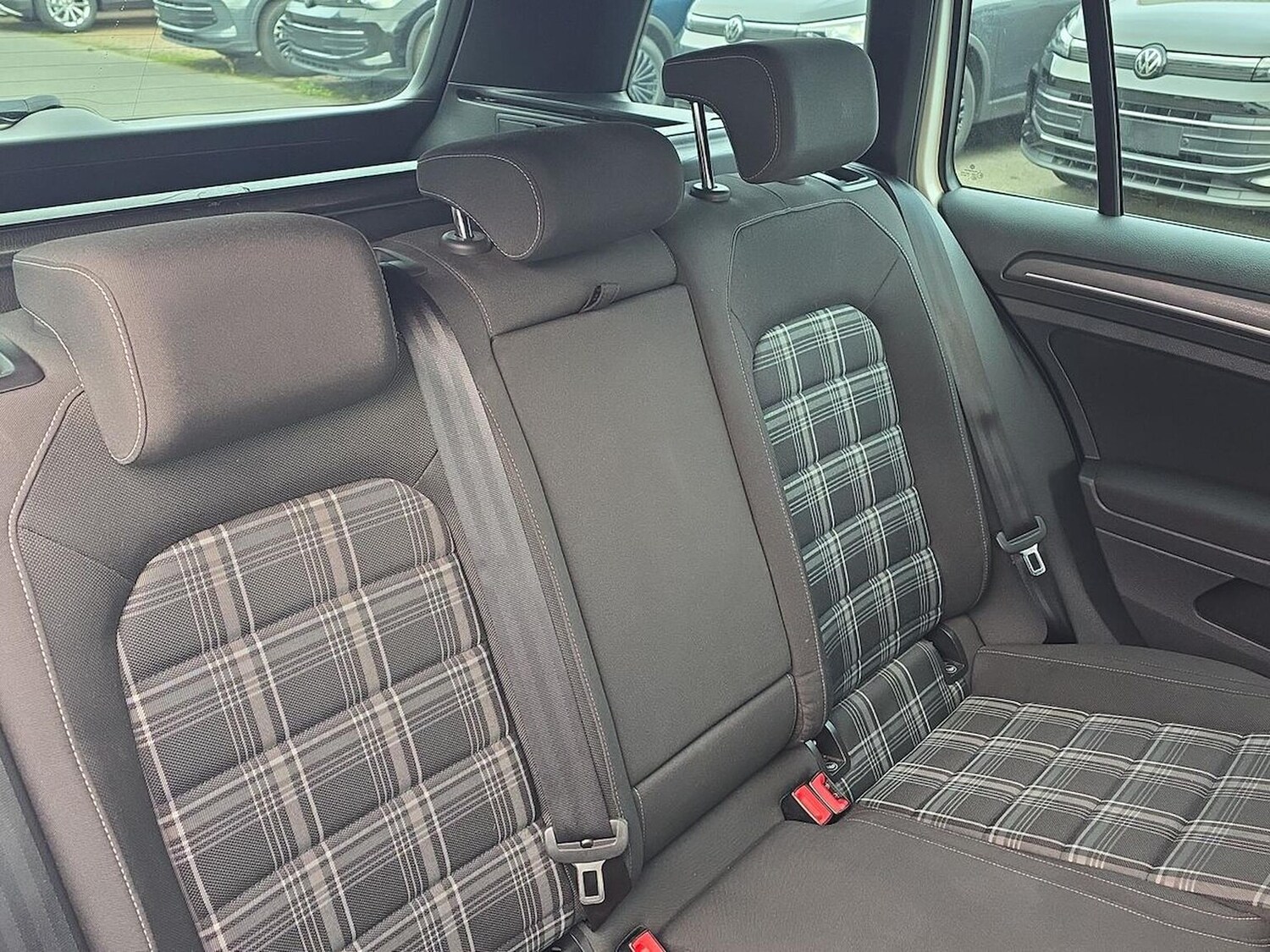 Used Volkswagen Golf 2018 for sale - 76477343: Photo 16