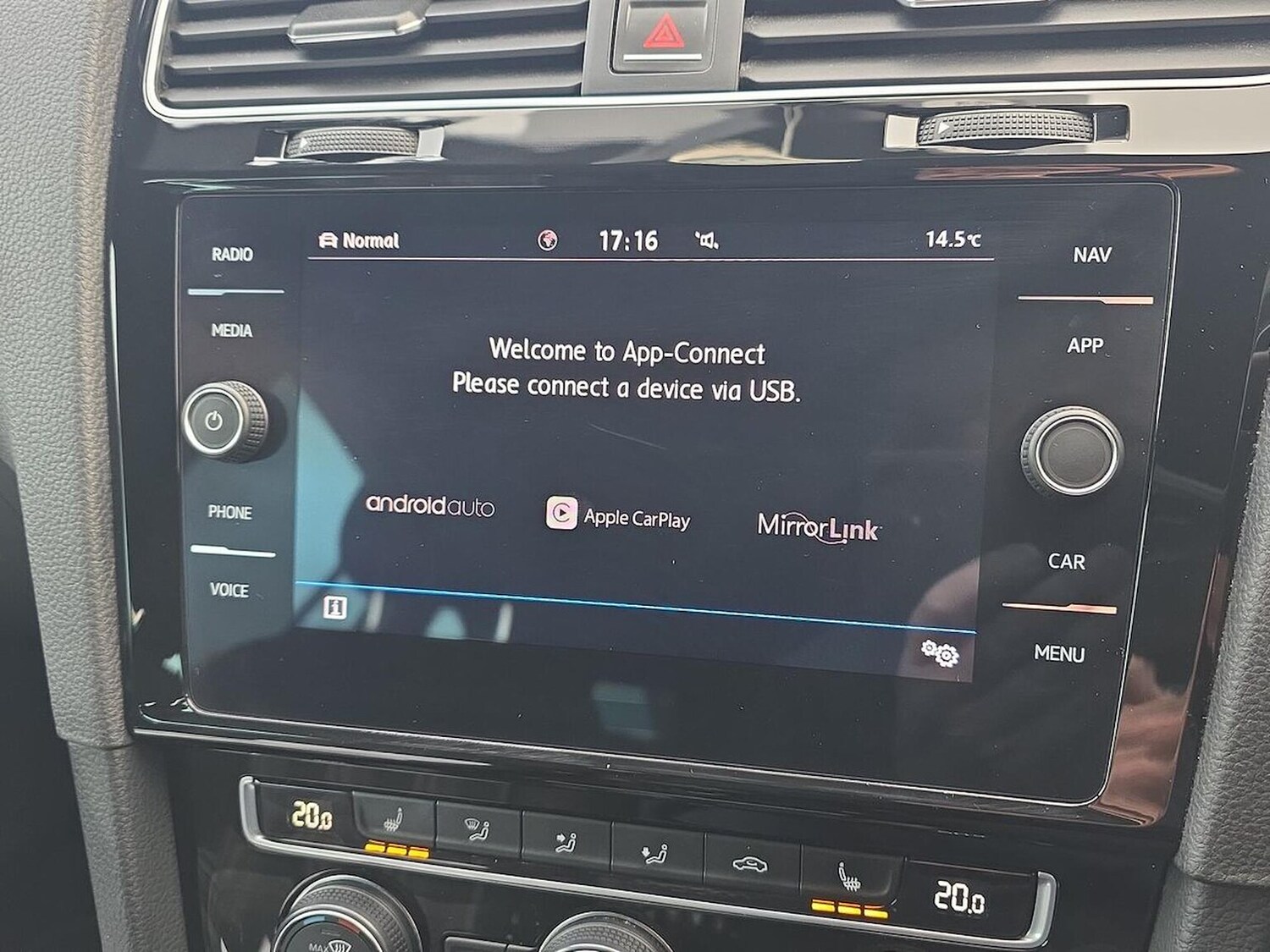 Used Volkswagen Golf 2018 for sale - 76477343: Photo 25