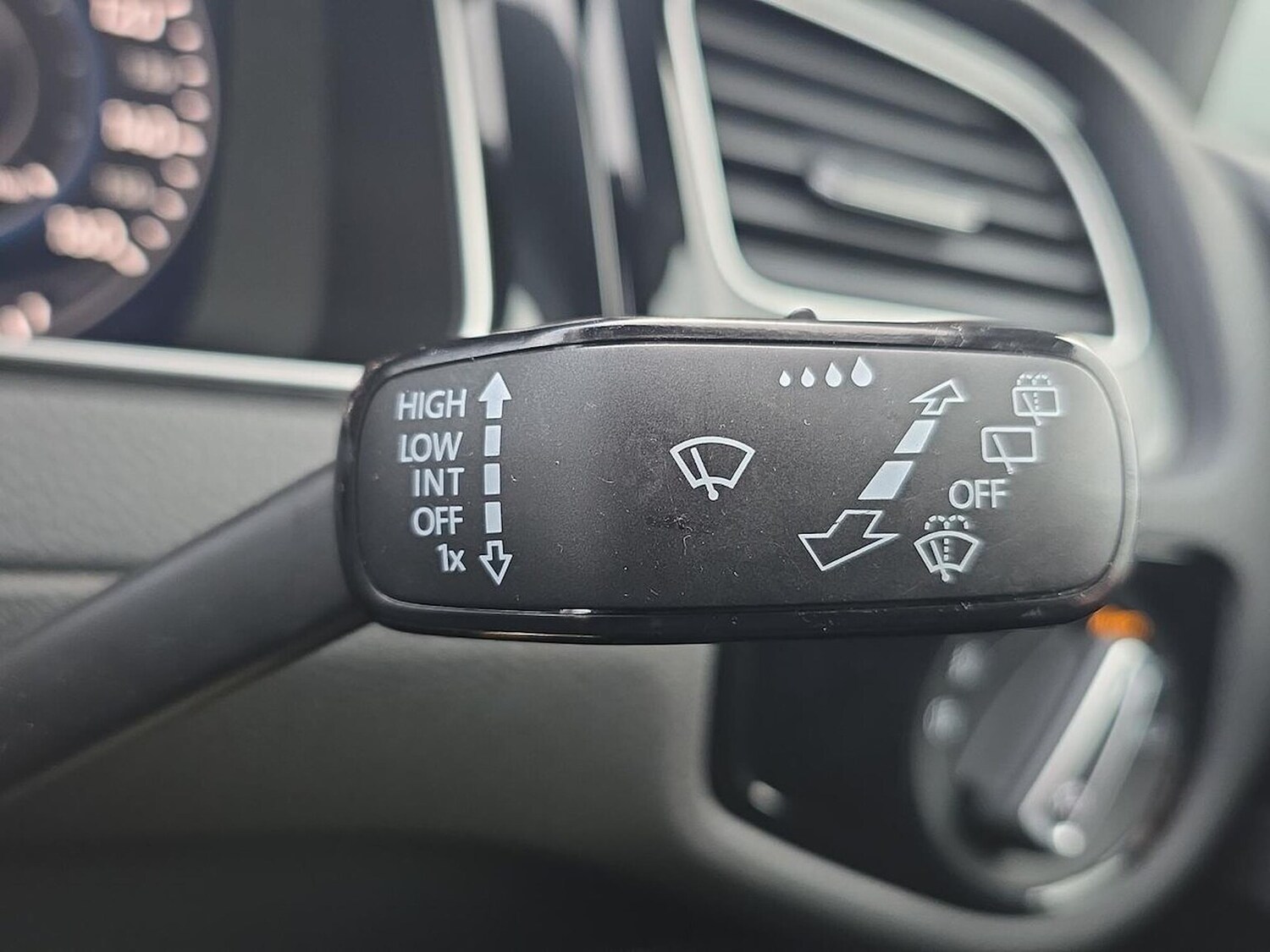 Used Volkswagen Golf 2018 for sale - 76477343: Photo 28