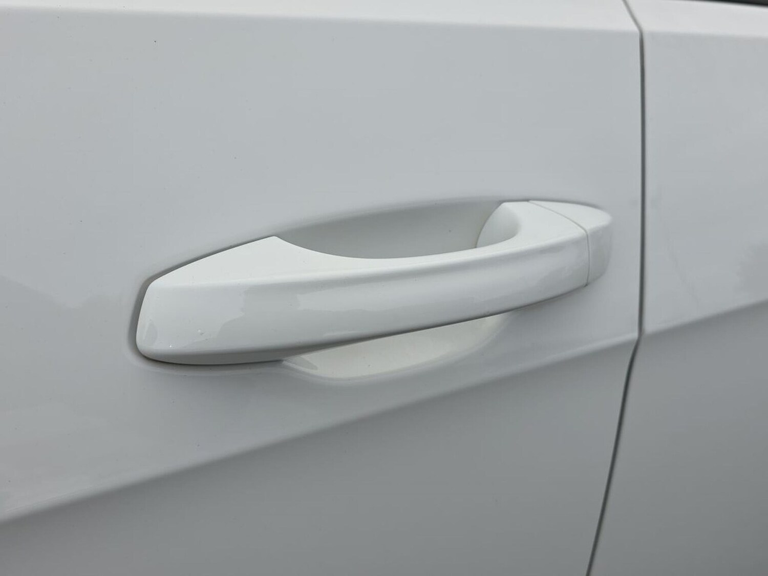 Used Volkswagen Golf 2018 for sale - 76477343: Photo 35